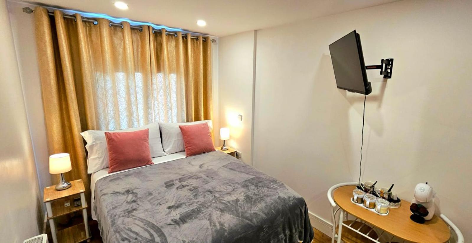 Claire Double Room Londýn Exteriér fotografie